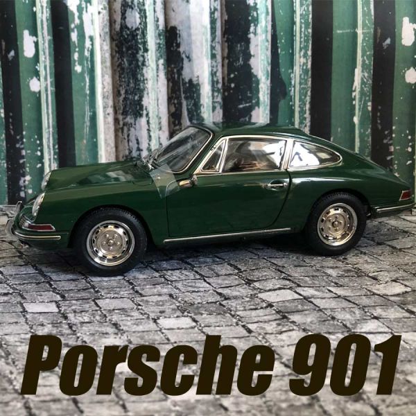 PORSCHE 901, CMC, 1:18, grün